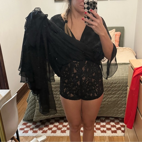 Unique Romper Gown Lotus Threads - Picture 2 of 9